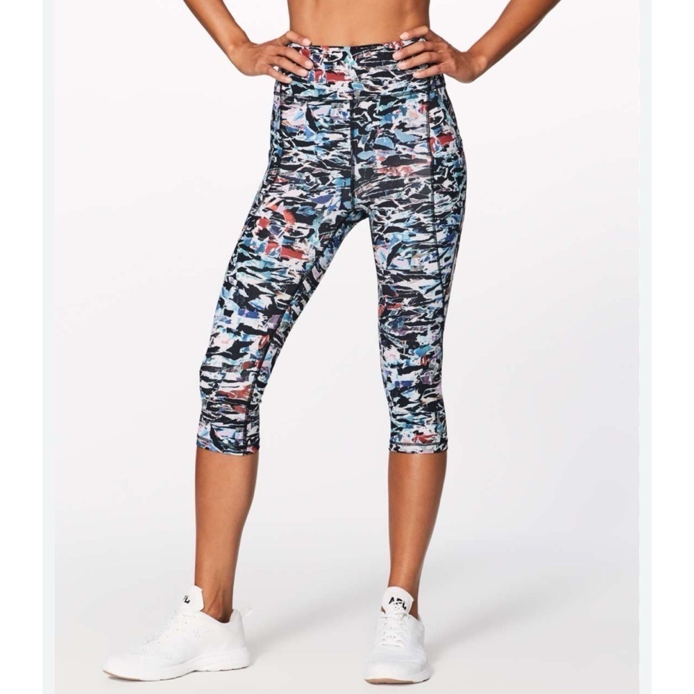 Lululemon 12 Break Free 17" Crop Culture Clash Starlight Black Leggings Womens